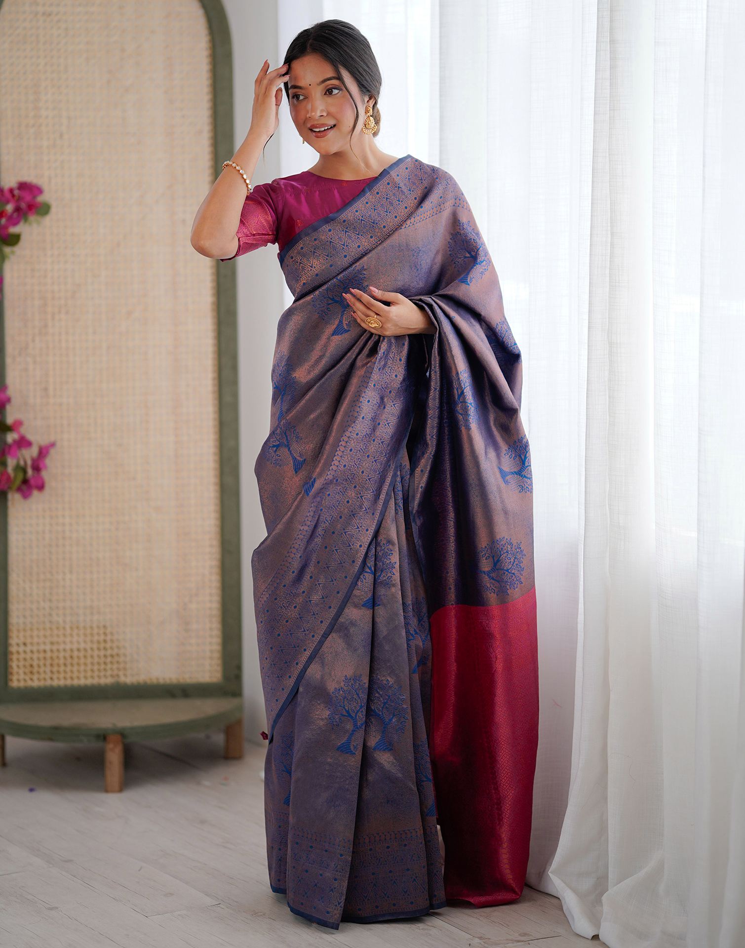 Elegant Soft Silk Saree with Rich Zari Weaving