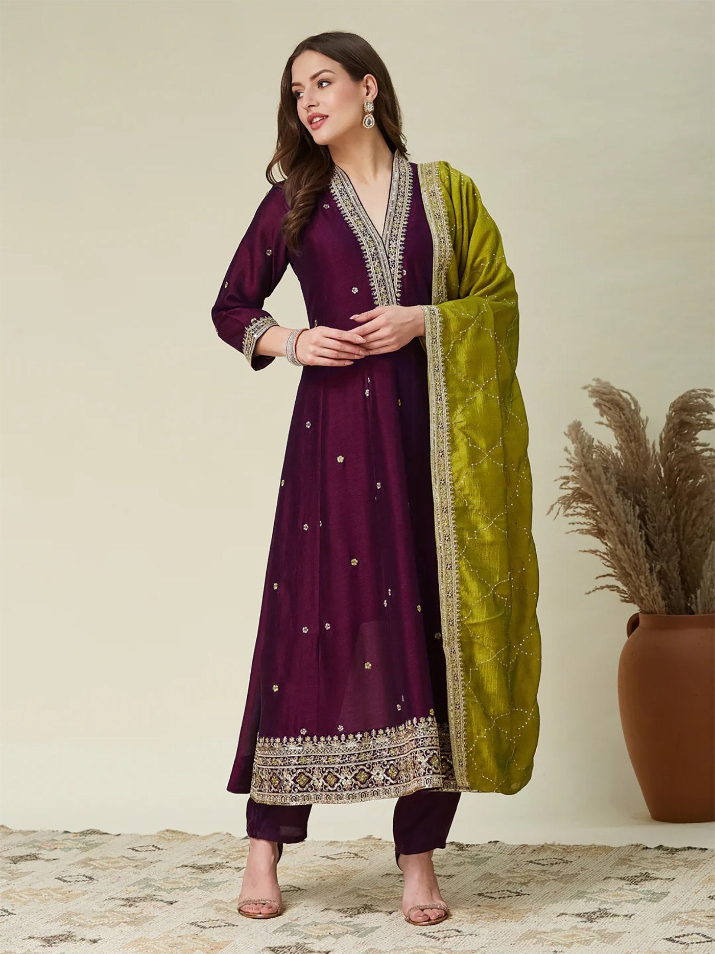 Women Ethnic Motifs Embroidered Regular Thread Work Kurta with Trousers & With Dupatta