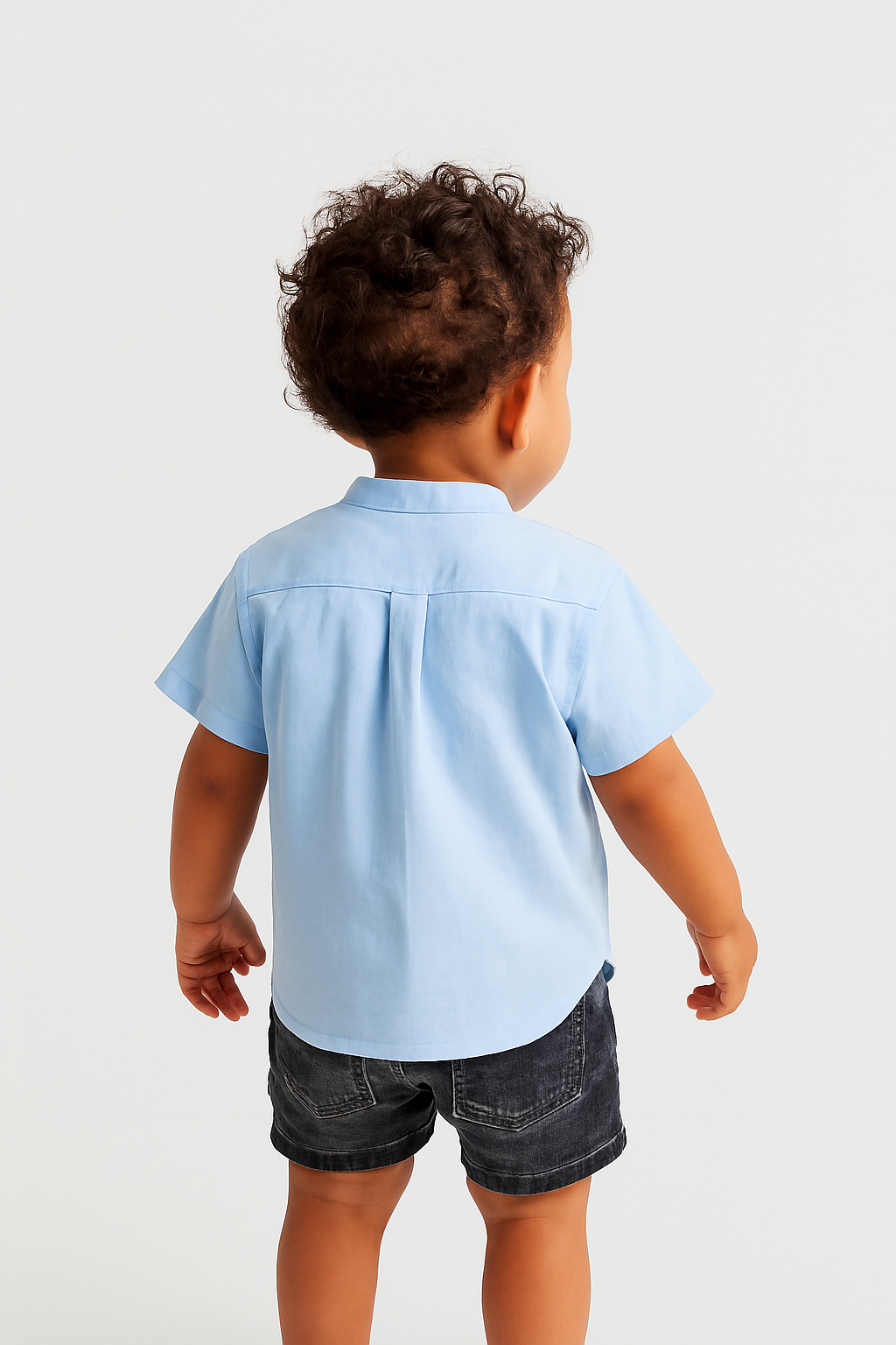 Unisex Cartoon Animal Shirt – Playful Style for Little Explorers