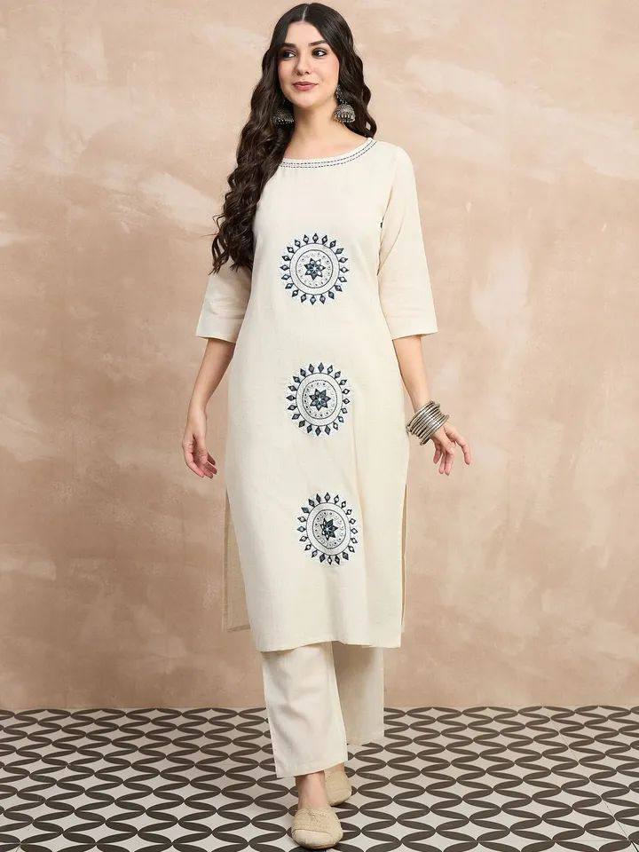 Women's Off-White Cotton Flex Embroidered Kurta Set