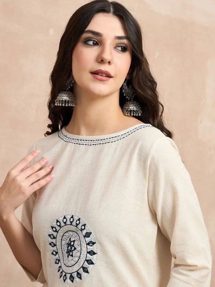 Women's Off-White Cotton Flex Embroidered Kurta Set