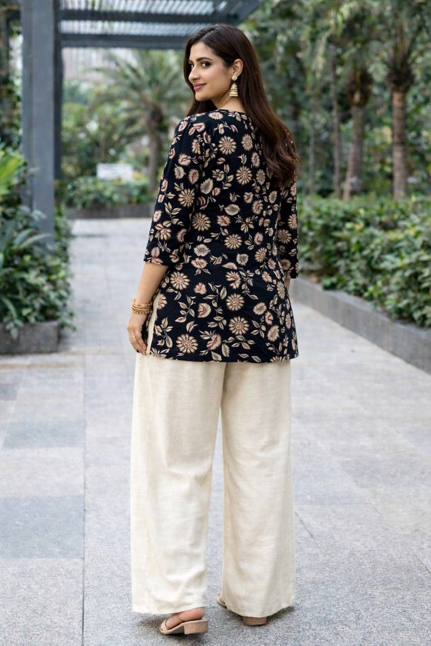 Midnight Bloom Black Tunic Set