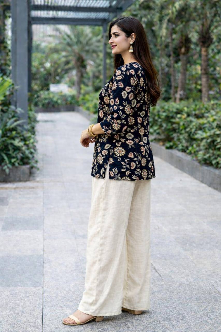 Midnight Bloom Black Tunic Set