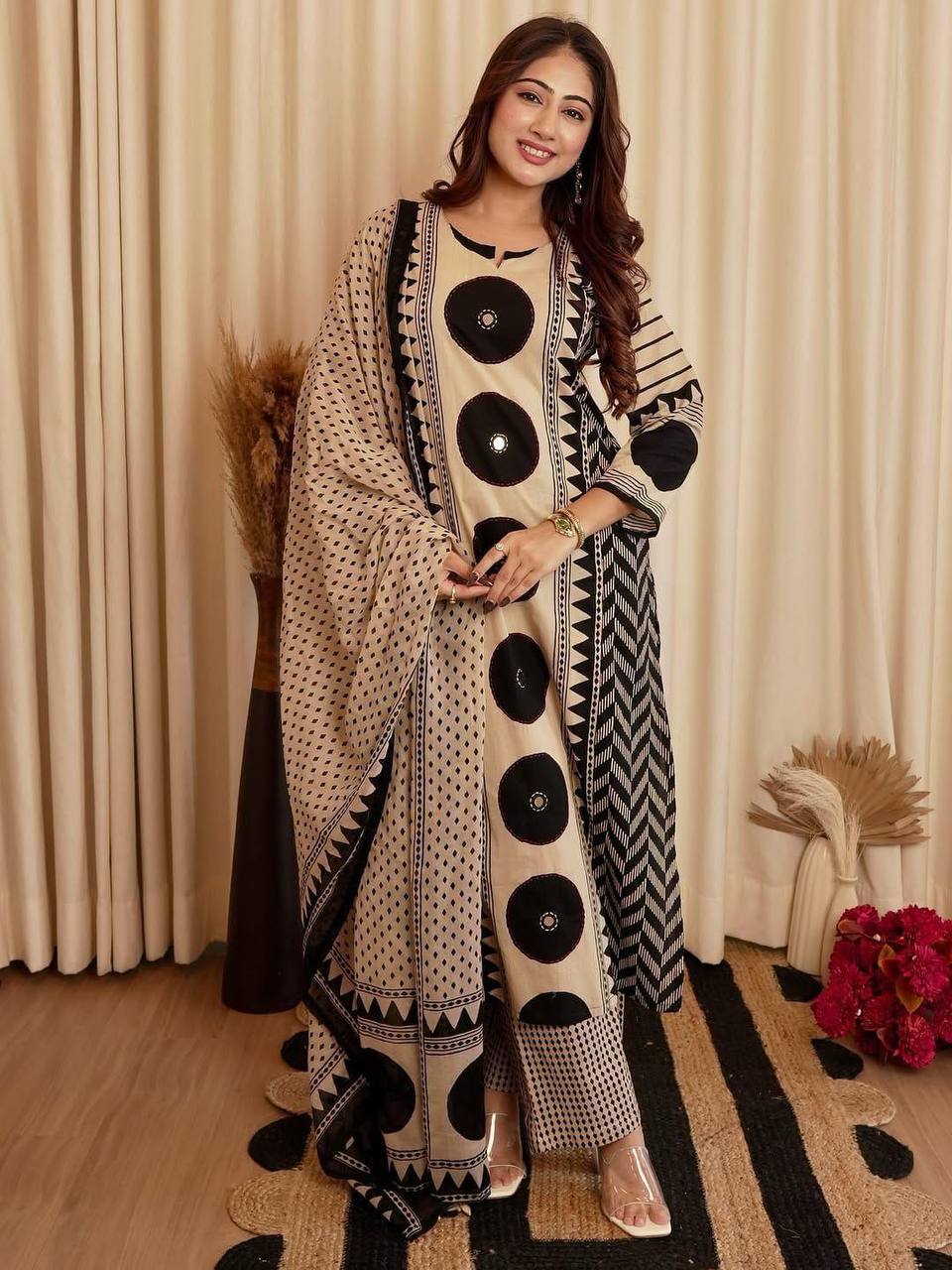 Women’s Stylish Beige & Black Printed Kurta Set with Dupatta | Designer Ethnic Wear for Women