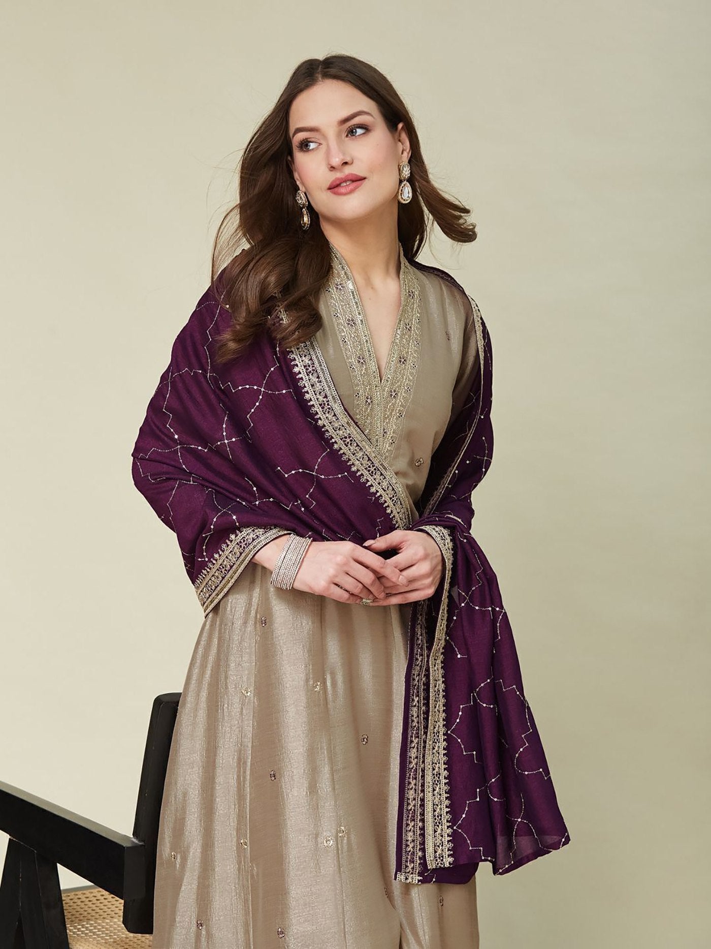 Women Ethnic  Motifs Embroidered Regular Thread Work Kurta with Trousers & With Dupatta